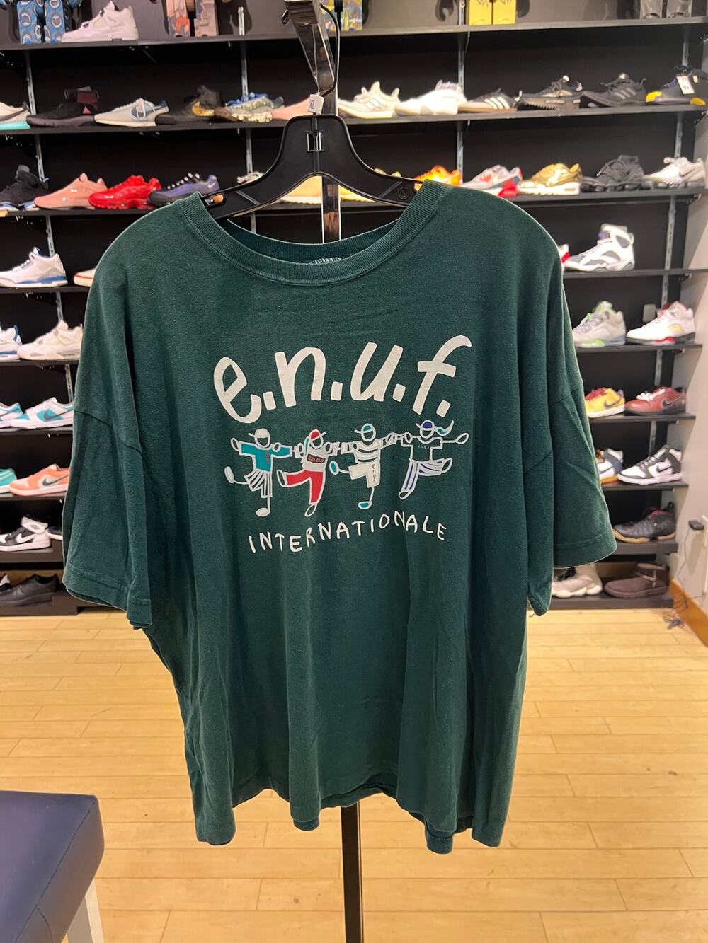 e.n.u.f Internationale T Shirt Sz XL